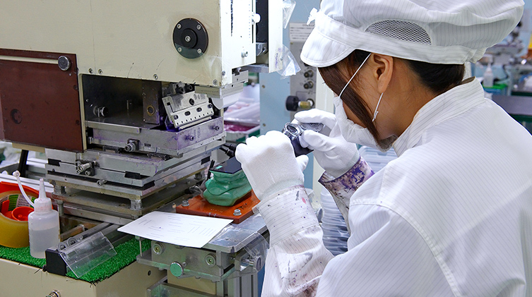 第一樹脂工業 本社工場 パット印刷ライン