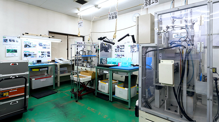 第一樹脂工業 島根工場 熱板溶着ライン