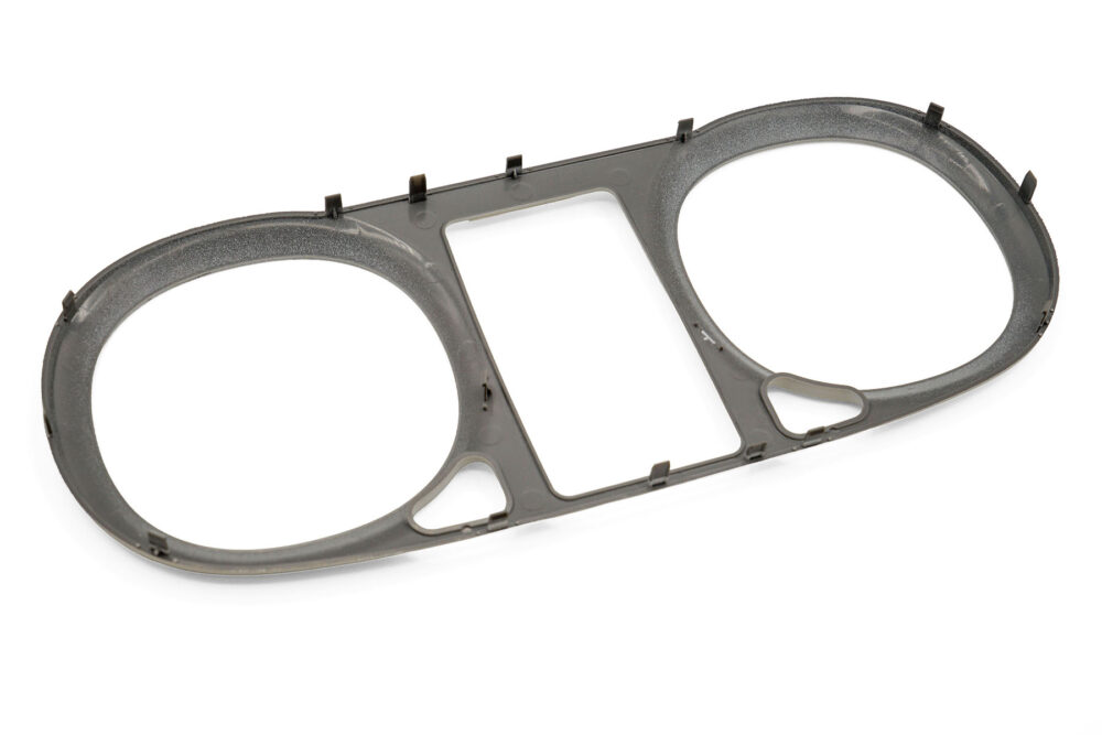 自動車メーターパネル│第一樹脂工業株式会社