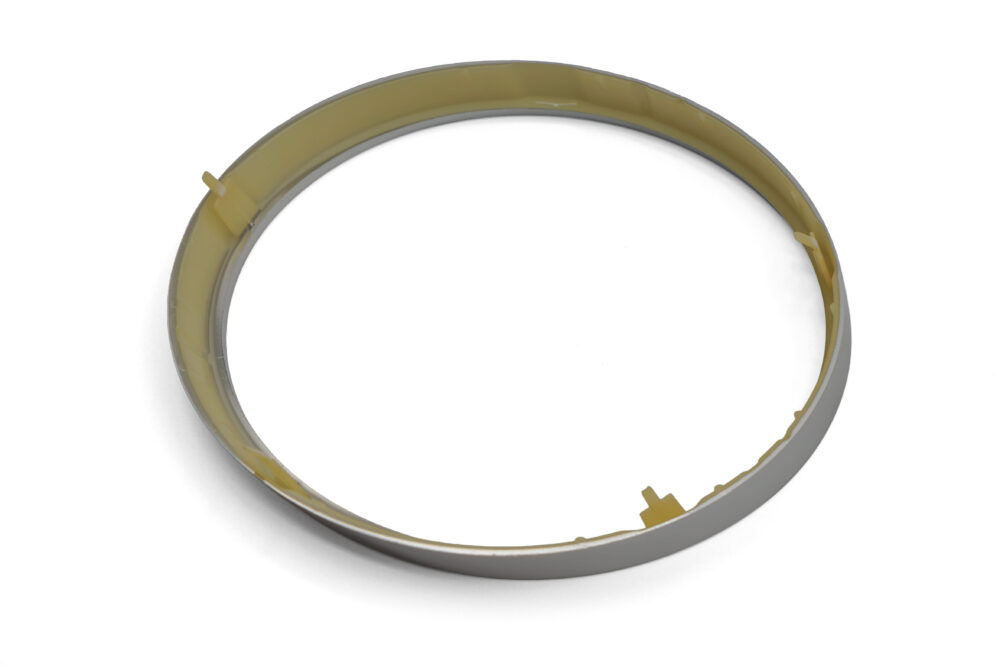 自動車メーターパネル│第一樹脂工業株式会社